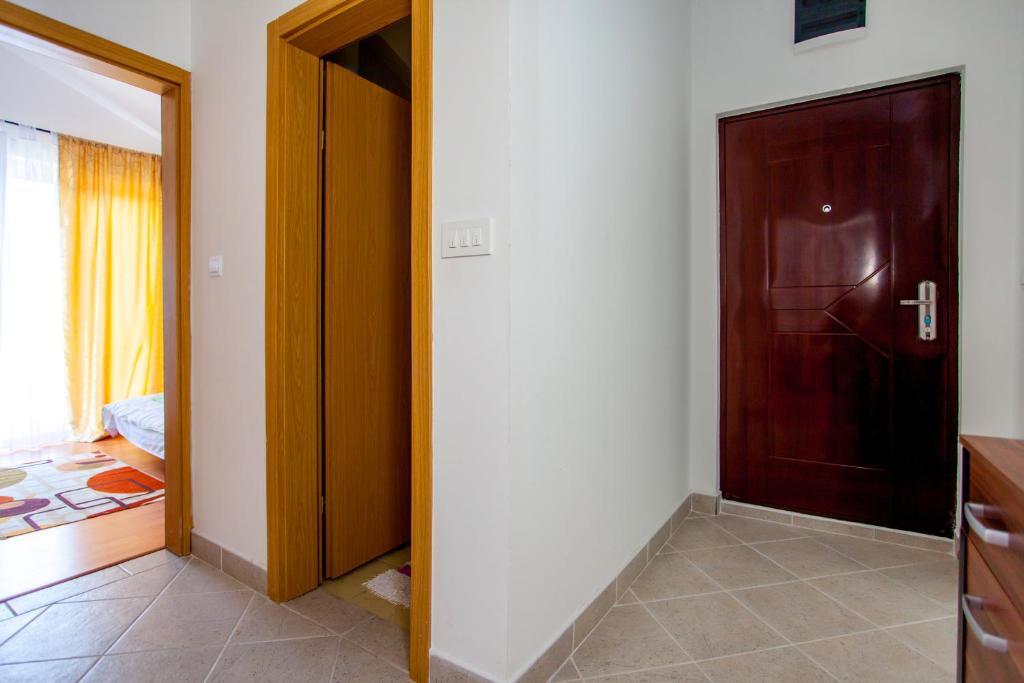 Villa Maria Apartments Kamenari Habitación foto